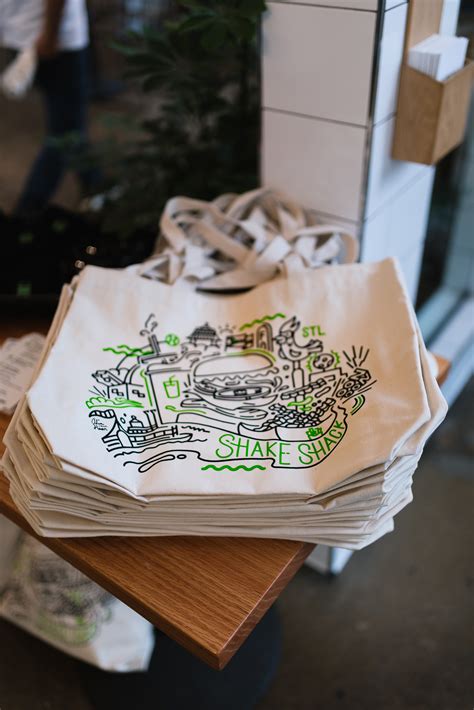 shake shack stl